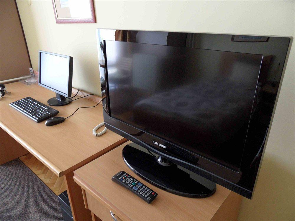 נובי סאד Voyager Bed & Breakfast מראה חיצוני תמונה
