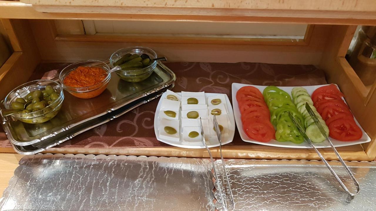נובי סאד Voyager Bed & Breakfast מראה חיצוני תמונה