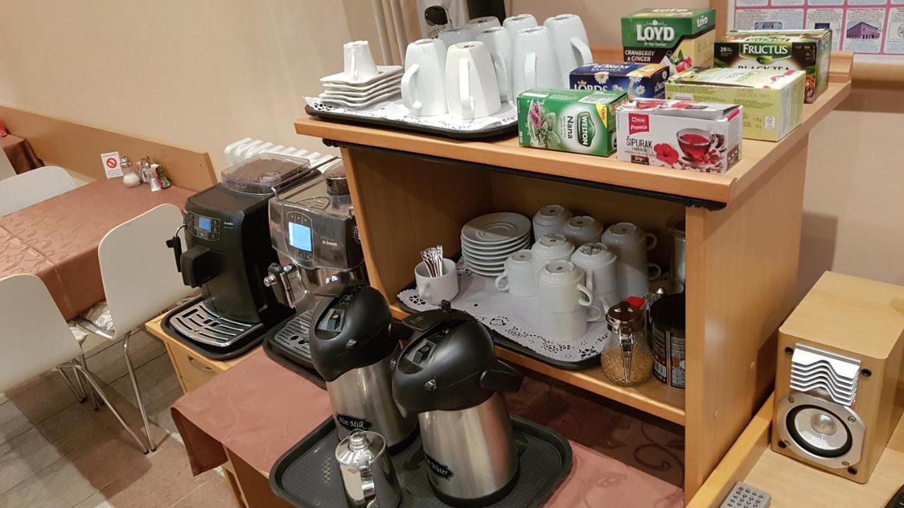 נובי סאד Voyager Bed & Breakfast מראה חיצוני תמונה