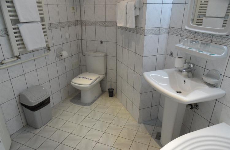 נובי סאד Voyager Bed & Breakfast מראה חיצוני תמונה